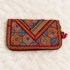 Embellished Zari Purse for Caual, Party